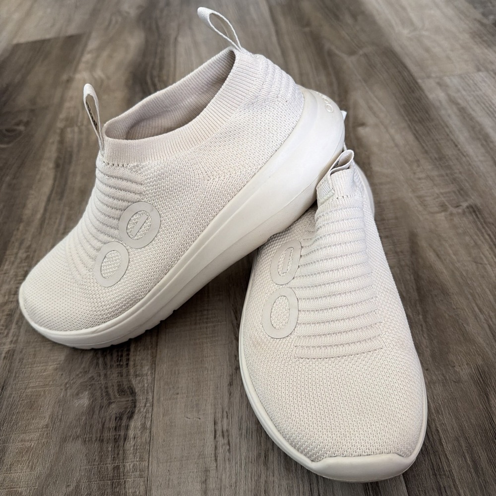 Oofos Women's Size 8.5 Oomy Zen Chalk White Recovery Slip On Shoes Sneakers